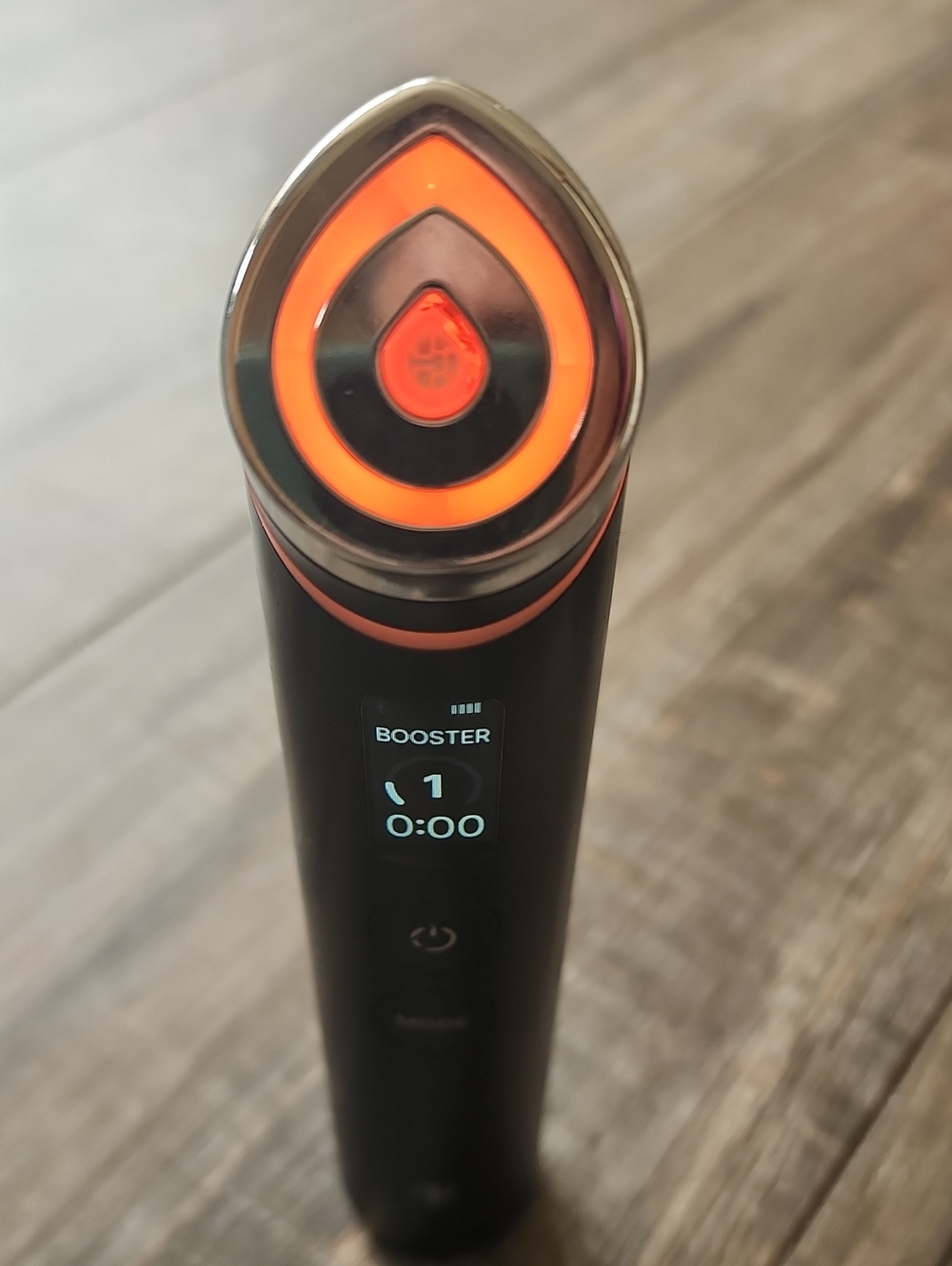 Medicube Age R Booster Pro + suprise bonuses - Picture 2 of 8